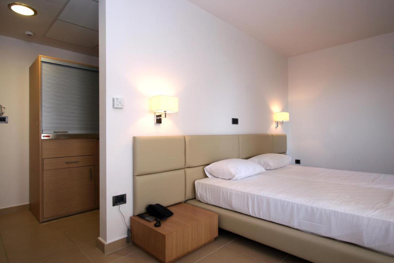 פלטניאס Summertime Boutique Hotel & Spa מראה חיצוני תמונה
