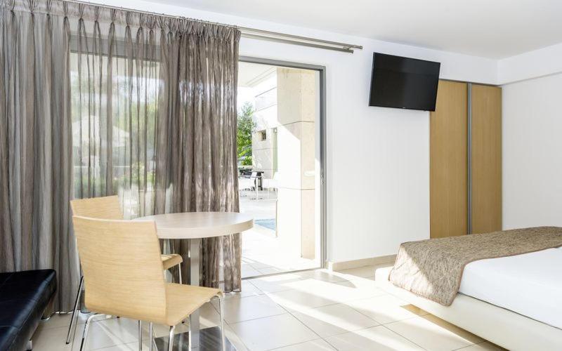 פלטניאס Summertime Boutique Hotel & Spa מראה חיצוני תמונה